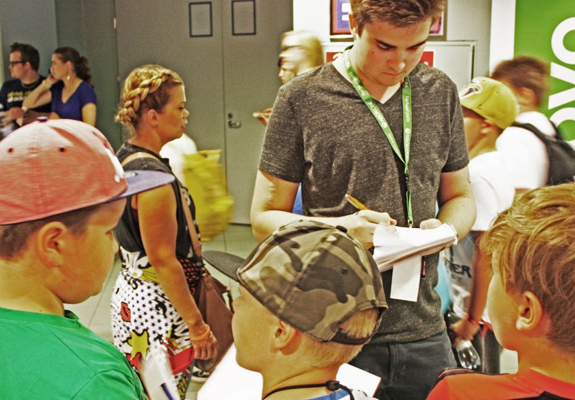 Teemu Lindgren (Tepatus) at Tubecon 2015